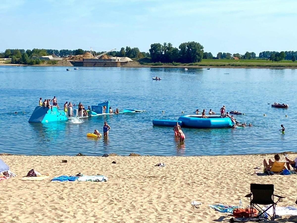 Ferienhaus Luxchalet #Vaju Lathum# Am See, Strand, Pool, Nationalpark Zewnętrze zdjęcie